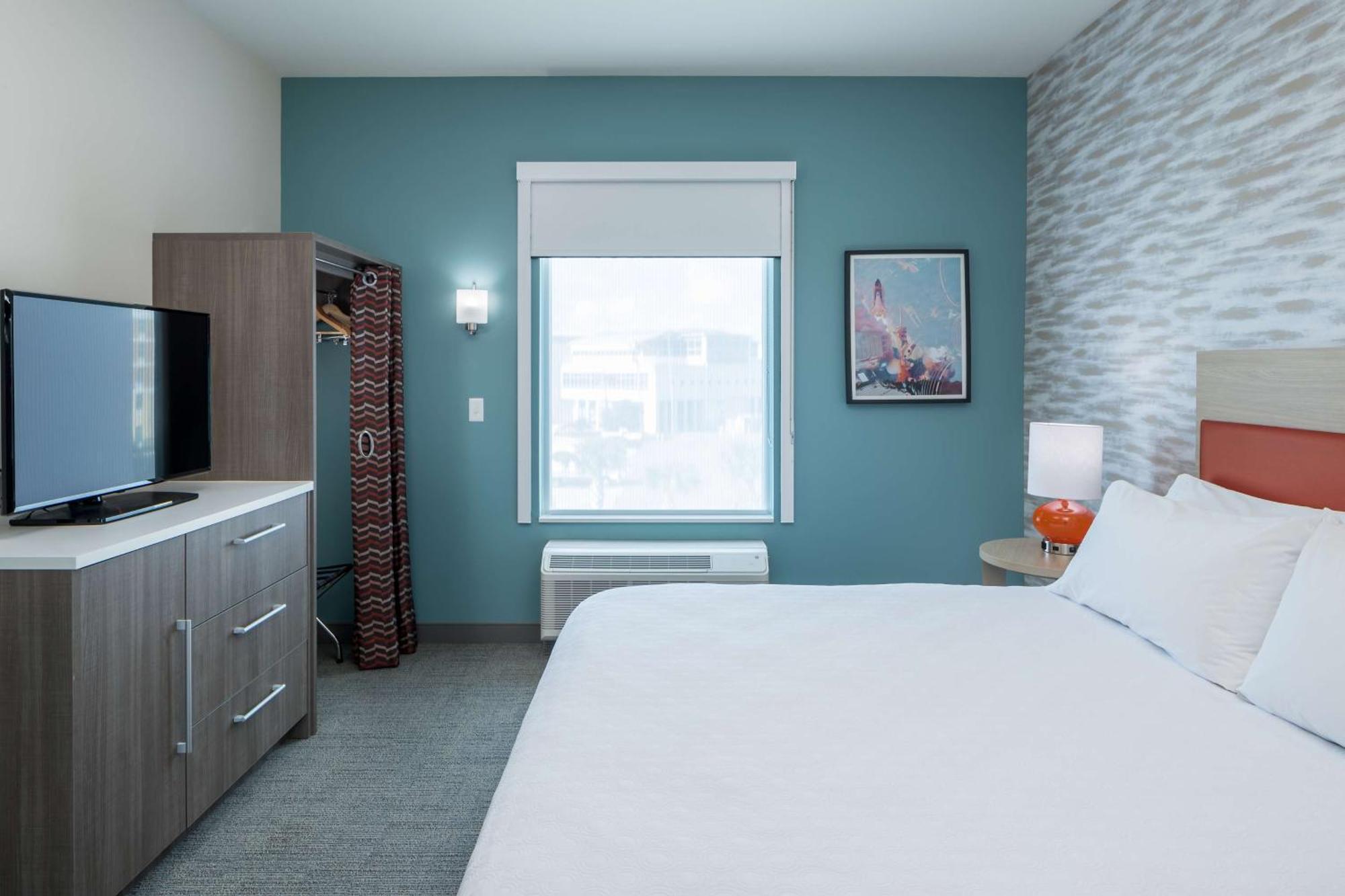 Home2 Suites By Hilton Cape Canaveral Cruise Port Экстерьер фото