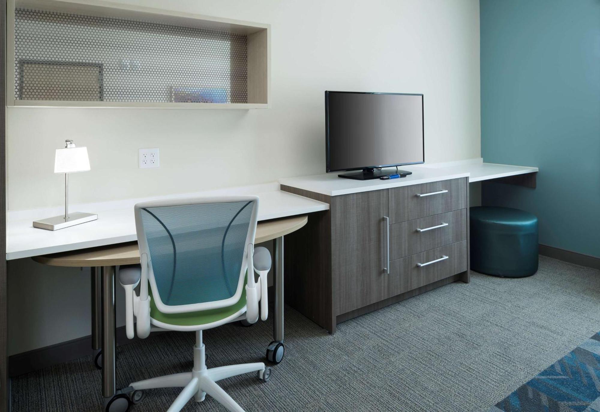 Home2 Suites By Hilton Cape Canaveral Cruise Port Экстерьер фото