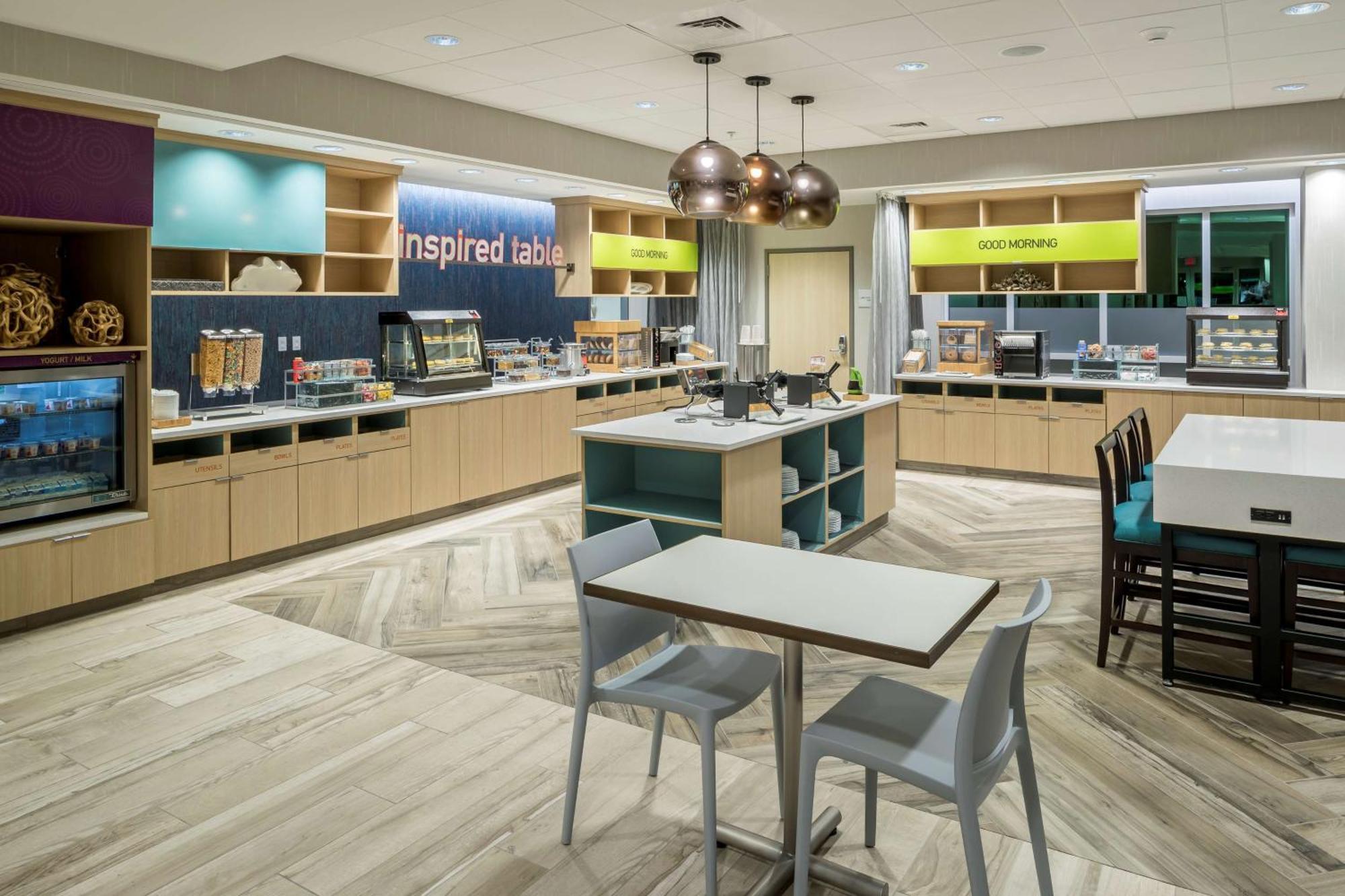 Home2 Suites By Hilton Cape Canaveral Cruise Port Экстерьер фото
